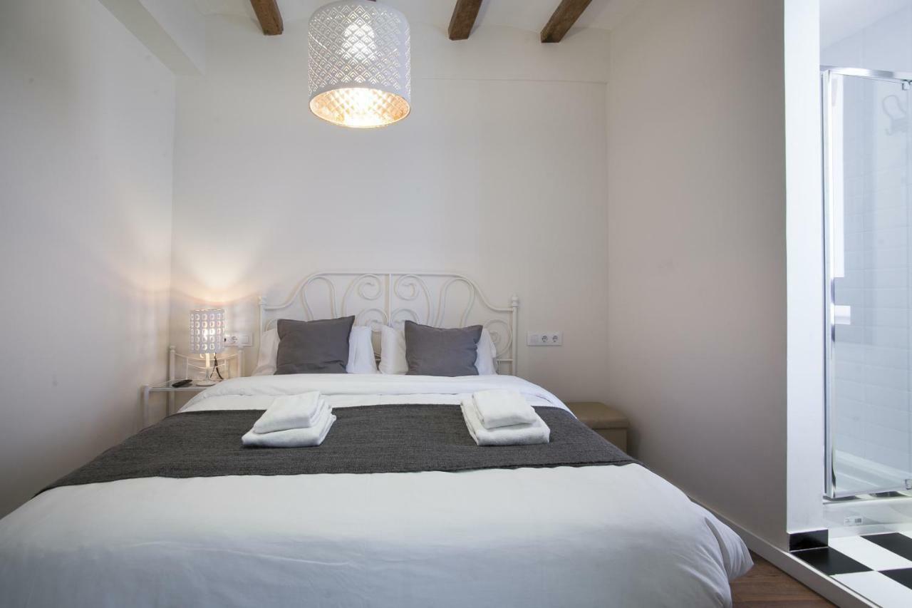 Tendency Apartments - Sagrada Familia Barcelona Exterior photo